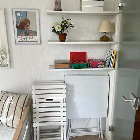 Joli - 1ere Ligne- Front De Apartment *